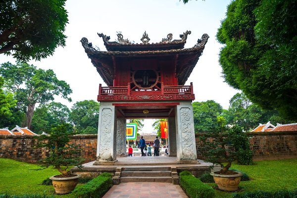 Hanoi Vietnam tours
